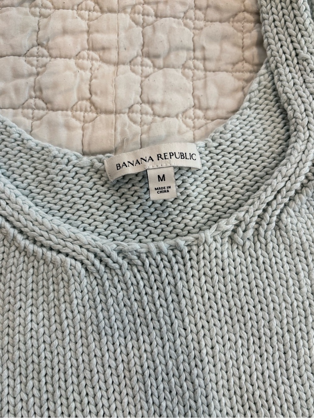 Banana Republic knit tank - Picture 2 of 6